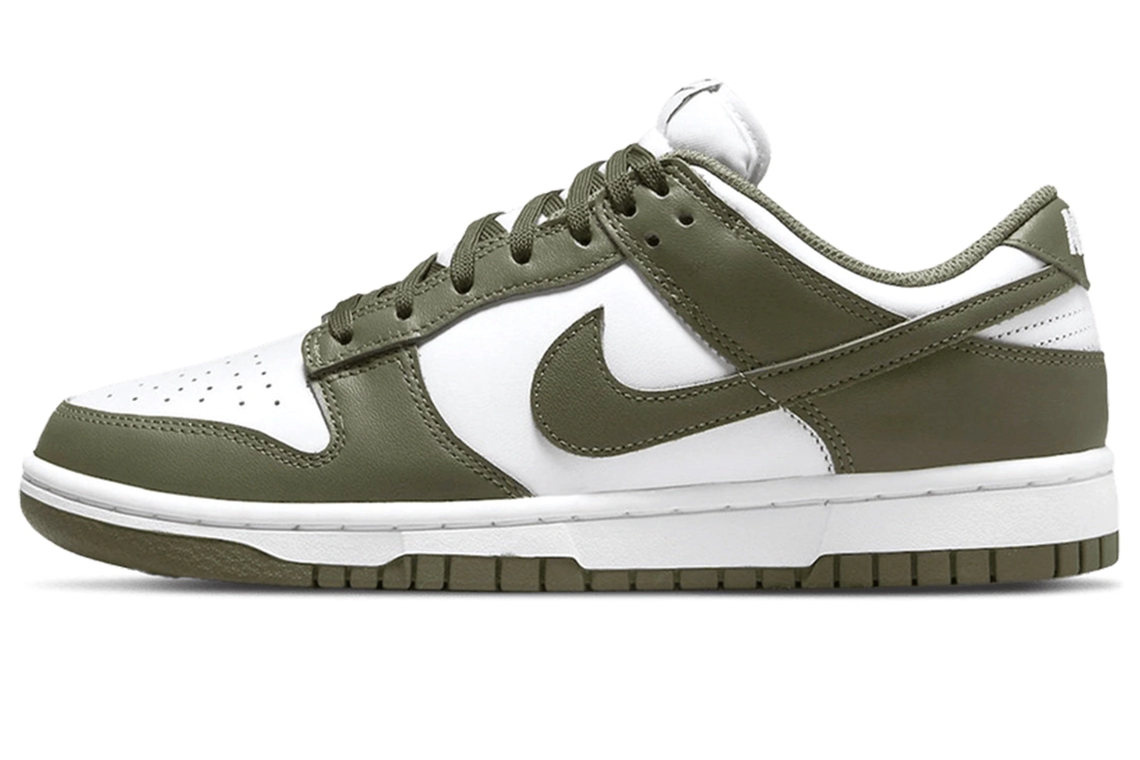 'Medium Nike Low Olive' W Dunk 0722